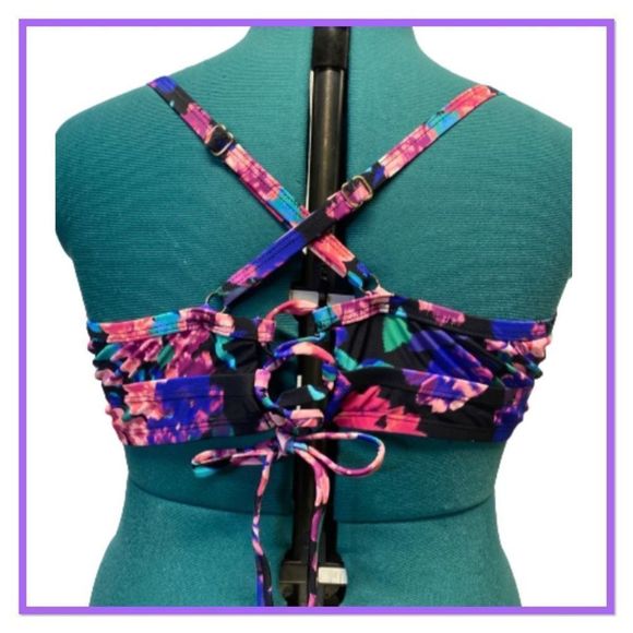 Time & Tru Size 3X Wide Strap V Wire Bikini Top - Picture 4 of 13